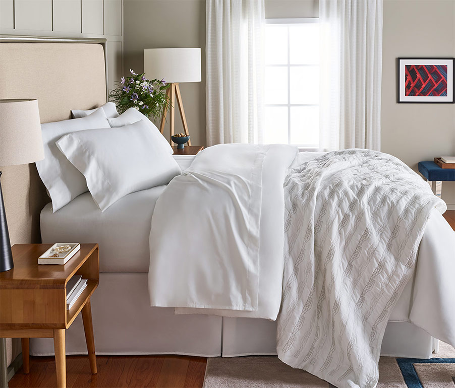 Buy Luxury Hotel Bedding from Marriott Hotels - Bird's Eye Stripe Bed & Bedding  Set